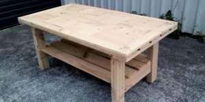 outdoor-table